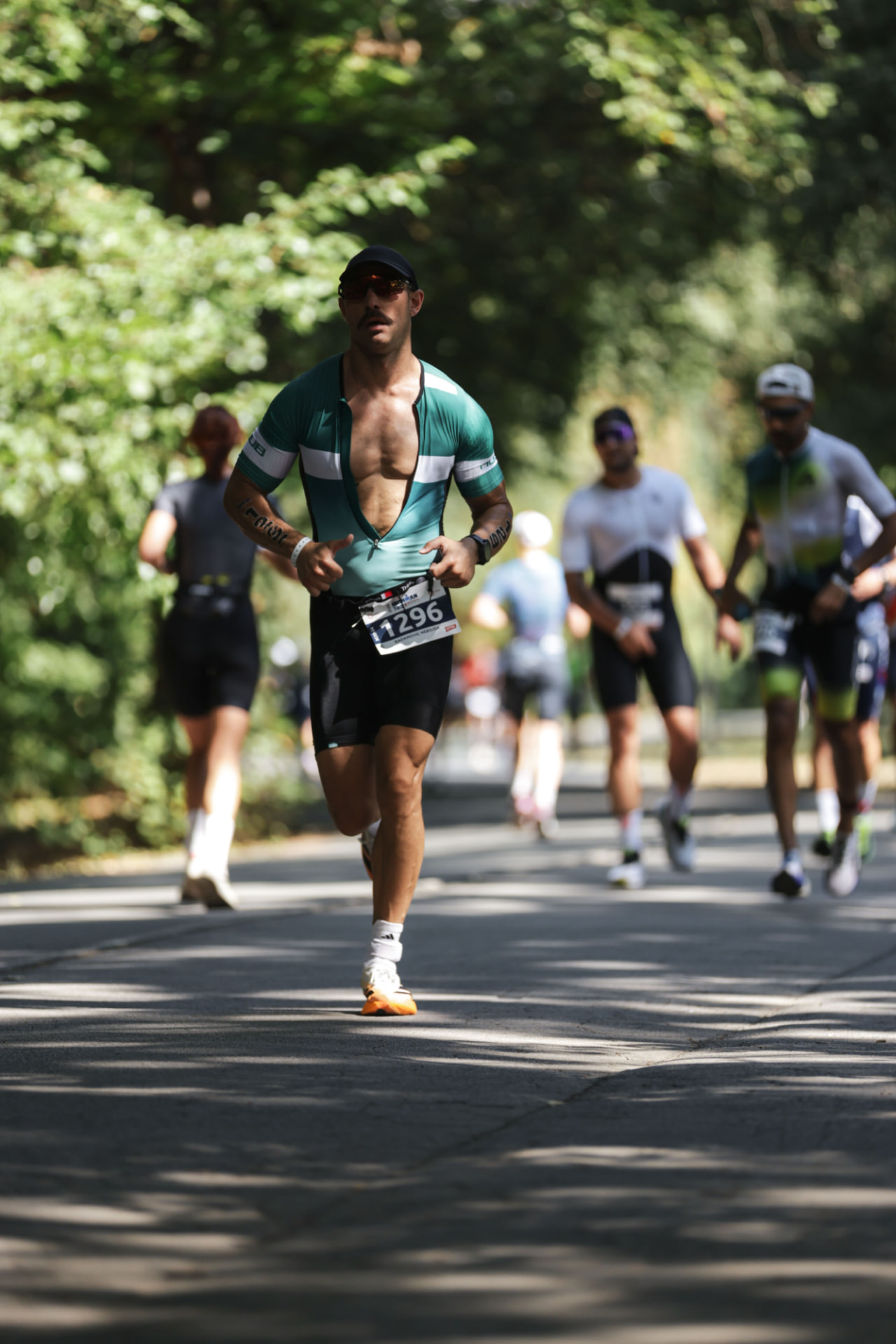 Nebo Radanovic racing a triathlon